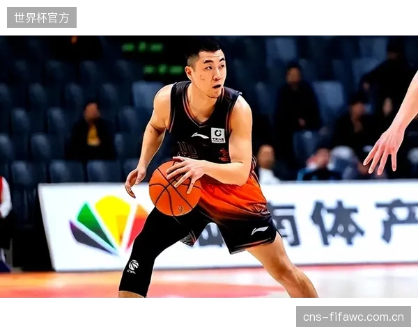 山东男篮计划续约高诗岩与陶汉林，以维持球队核心阵容稳定。